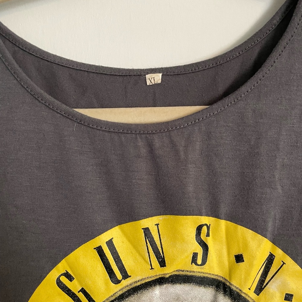 Guns and Roses tank